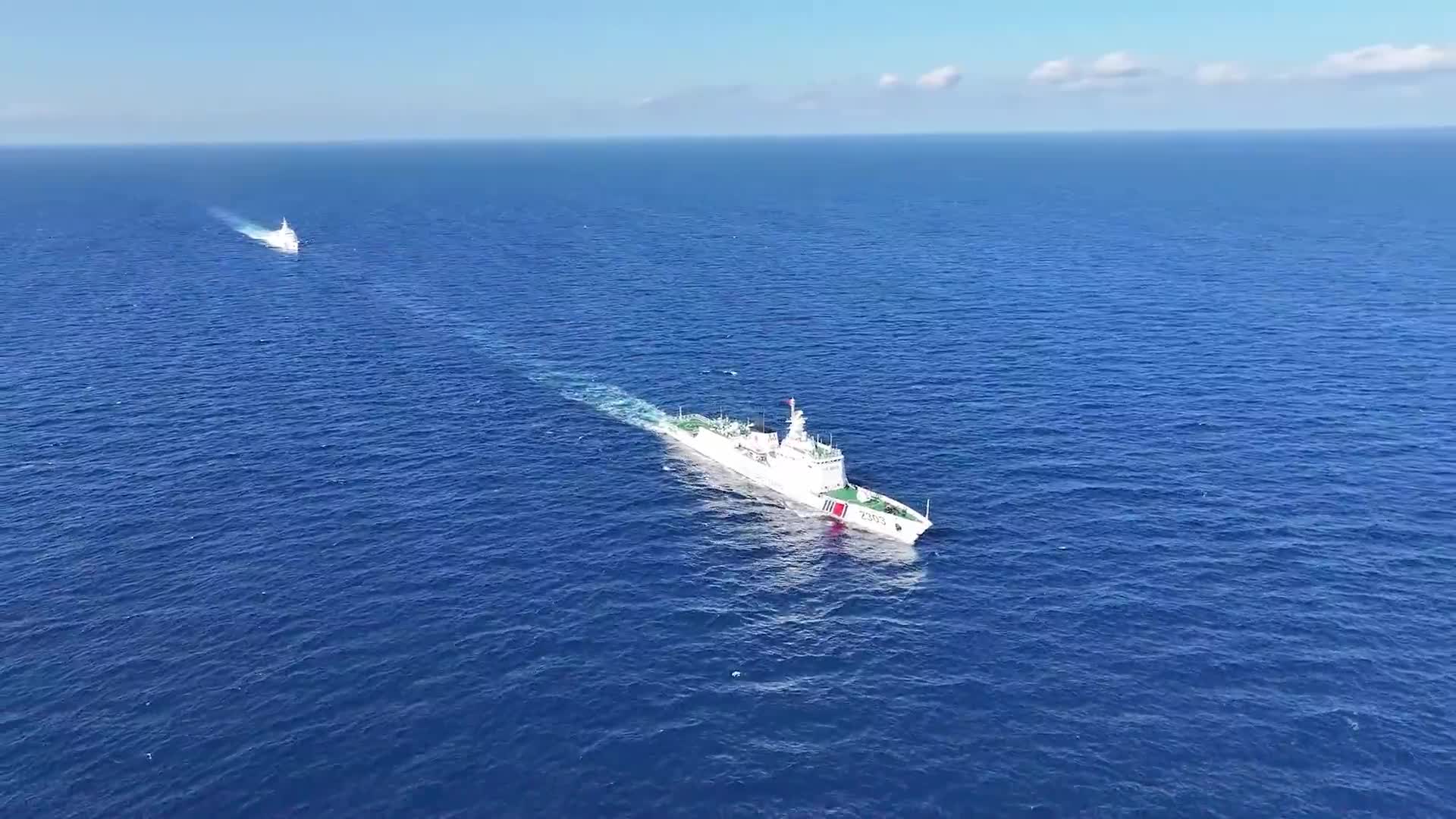 中国海警舰艇编队圆满完成“太平洋巡航—2024”中俄海警联演联巡-新华网