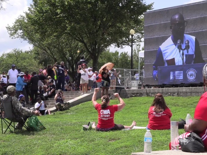 Feature: Thousands gather in U.S. capital to mark 60th anniversary of March  on Washington-Xinhua